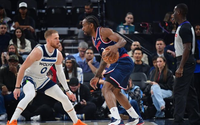 莱昂纳德狂砍45分率队大胜 森林狼三连败陷西部